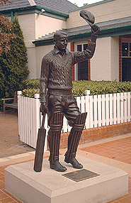 Statue of Donald Bradman outside the Bradman Museum in Bowral.