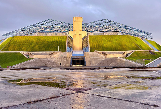 Bercy Arena, Paris — Artistic gymnastics, basketball, trampoline